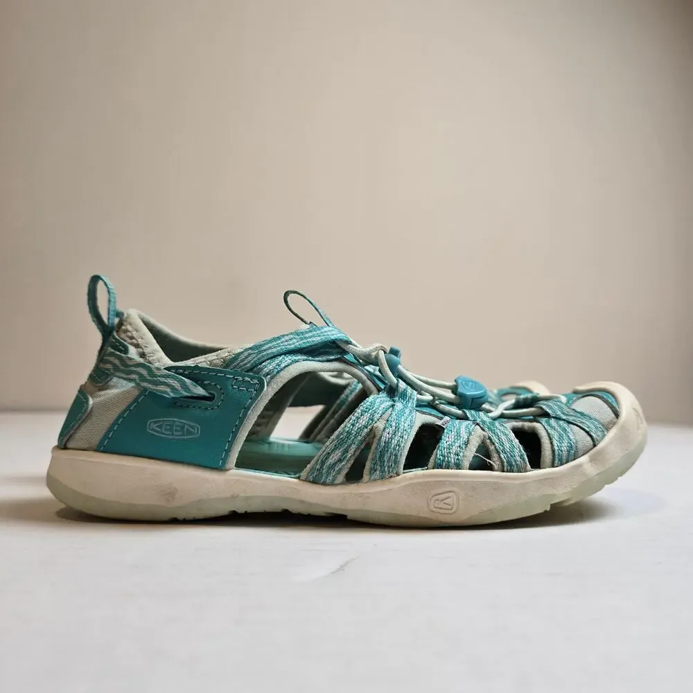 Keen Moxie Sandals Size 2 Youth Waterfall/Blue Grass Water Shoes Hiking 1026283